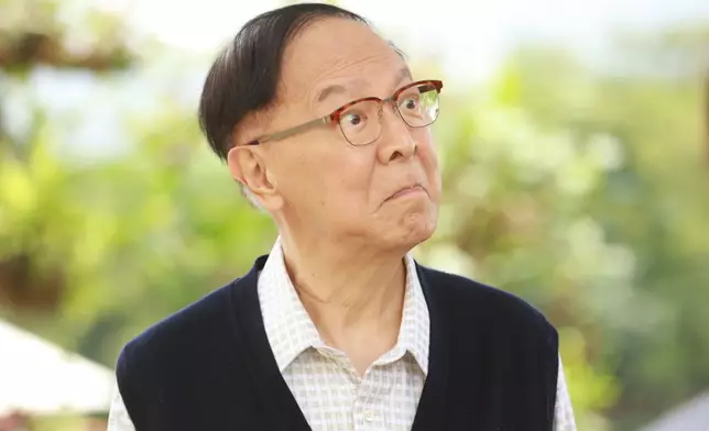 《牛下女高音》劇照