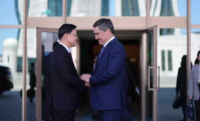 李家超FB