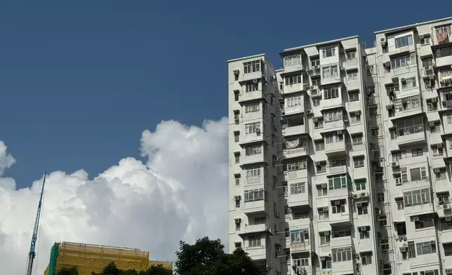天氣 熱 酷熱 。巴士的報記者攝