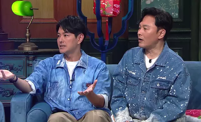 四個大男人講「男人經」，愈講愈興奮。