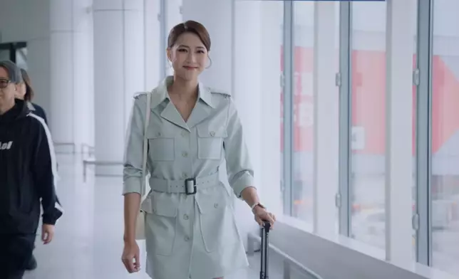 劉穎鏇喺《飛常II》甜美指數沒法擋，加上一雙殺食長腿，絕對值得期待。