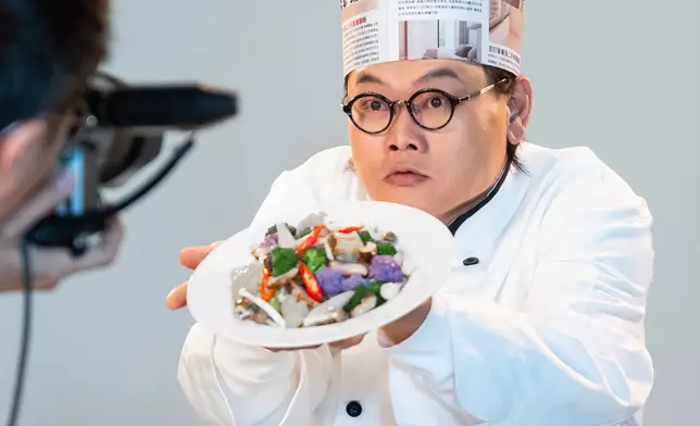 白只