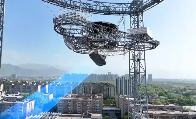 測試顯示，該系統可在100米距離內提供1180瓦的輸出功率，直流對直流傳輸效率升至20.8%，光束收集效率達到88%。CCTV影片截圖