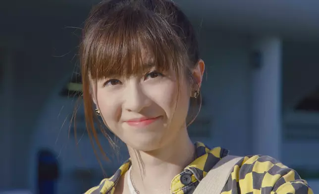 Carmen清純得、冷艷亦得，得咗。