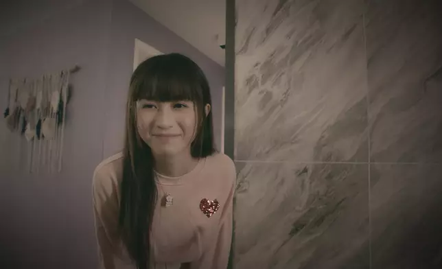 Carmen清純得、冷艷亦得，得咗。