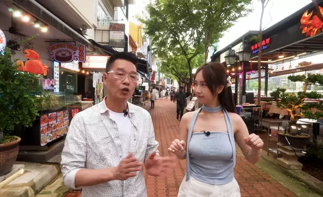 陳師傅跟暉哥主持「大廚發辦星馬篇」。