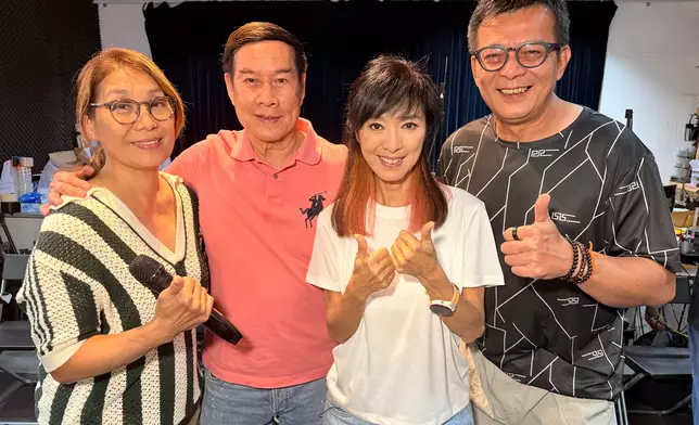 米雪坦言自己並非「唱家班」，但為呈現最精彩一面，她與舞蹈員及樂隊緊密排練。