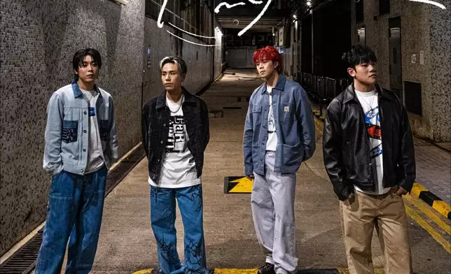 ROVER推出本年度第二首作品《初級大人》。