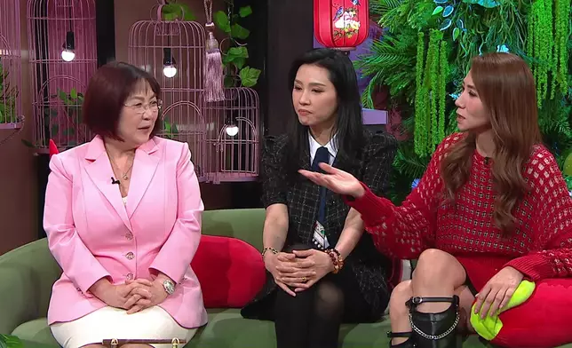 玲玲姐同婉婉輪流強攻吳若希，搞到吳若希都唔識反應，最終仲要以笑遮醜。