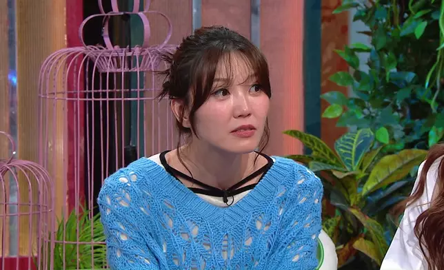 玲玲姐同婉婉輪流強攻吳若希，搞到吳若希都唔識反應，最終仲要以笑遮醜。