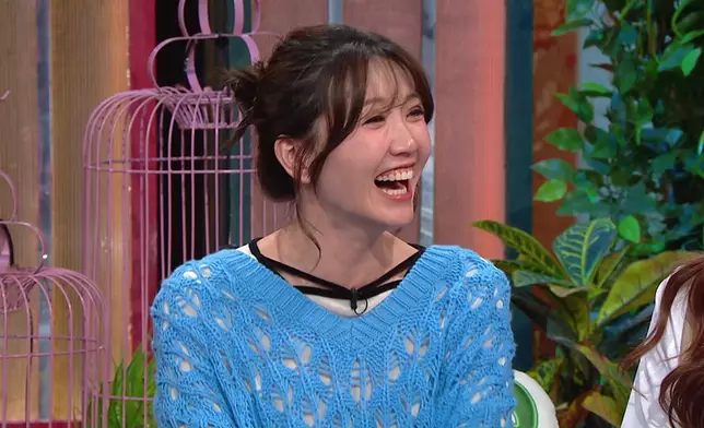 玲玲姐同婉婉輪流強攻吳若希，搞到吳若希都唔識反應，最終仲要以笑遮醜。