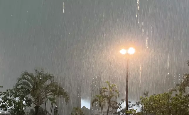 大雨。tszman._ Threads圖片