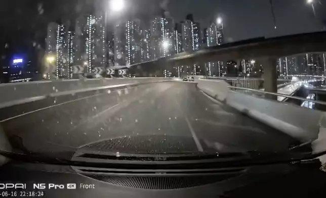 青沙公路星期二晚發生致命交通意外，造成兩死兩傷。FB圖片