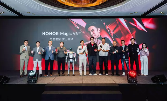 HONOR Magic V6發佈會邀曹星如、陳肇麒、張小倫實測新機。