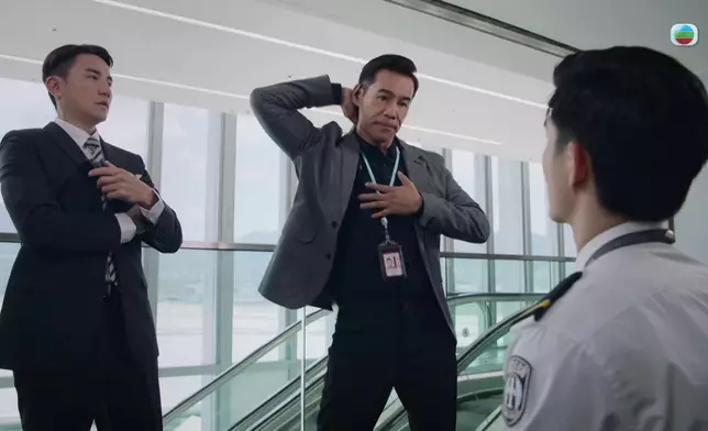 徐榮呢吓「三秒舞步」向Aska致敬好好笑。