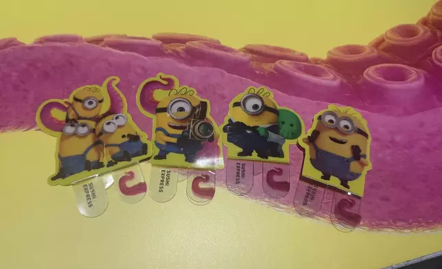 總共有四款不同Minions。