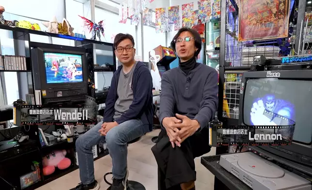 兩位發燒打機友喺石門打造懷舊遊戲機舖。