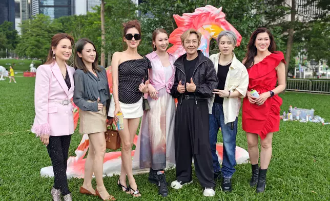 「融馬情國際藝術巡展」於金鐘添馬公園正式啟動。