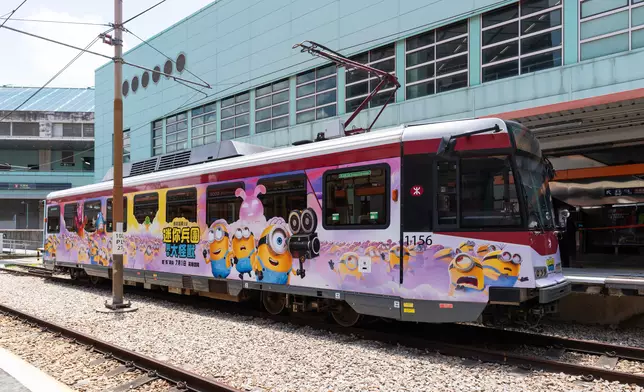 主題列車將於6月27日至7月12日期間的周末及公眾假期，行走輕鐵兆康站、屯門站及天水圍站的「輕鐵發現號」旅遊專線。