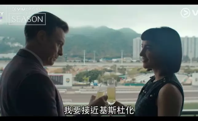 Jessie Mei Li飾演Cola展現其高超的心理戰術。