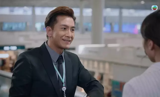 呢幕真係好爆笑，Tiffany都好靚。