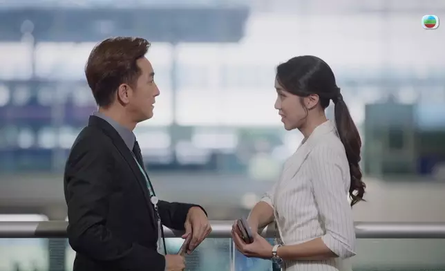 呢幕真係好爆笑，Tiffany都好靚。