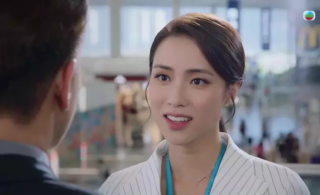 呢幕真係好爆笑，Tiffany都好靚。