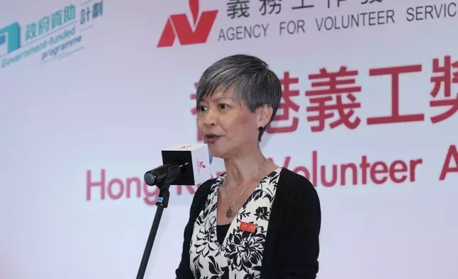 香港賽馬會慈善事務總經理（家中青幼）曾芷詩致辭。巴士的報記者攝