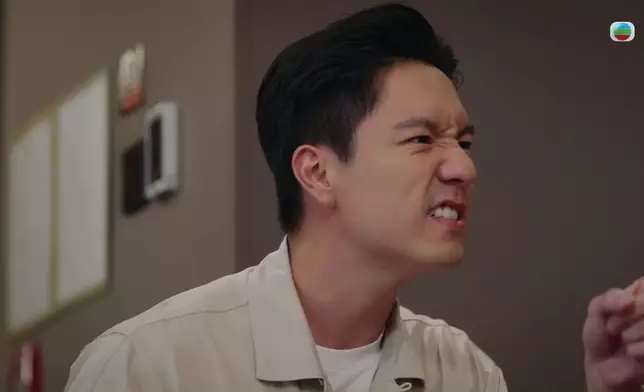 嘉洛仔嘅「失戀表情包」vs其他演員嘅「花式食花生樣」，真係好好笑。
