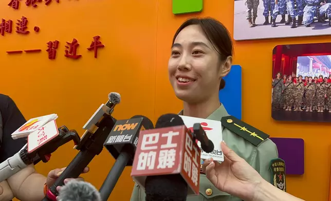 駐香港部隊陸軍中尉李蘭。巴士的報記者攝
