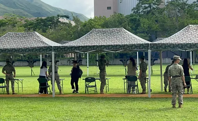 石崗軍營開放日。巴士的報記者攝