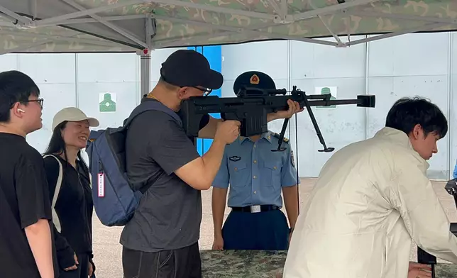 石崗軍營開放日。巴士的報記者攝