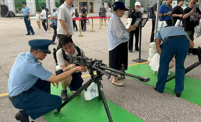 石崗軍營開放日。巴士的報記者攝
