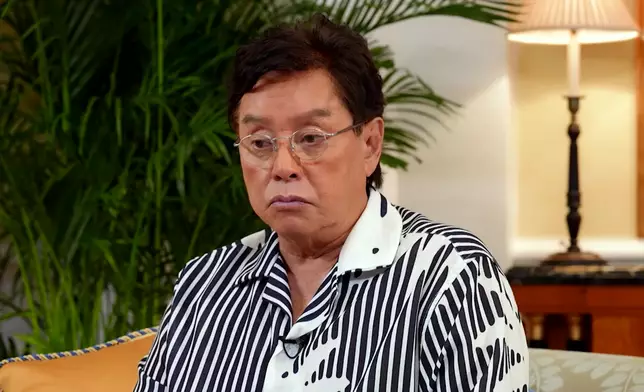 校長對《大球場純金演唱會》直言有遺憾。