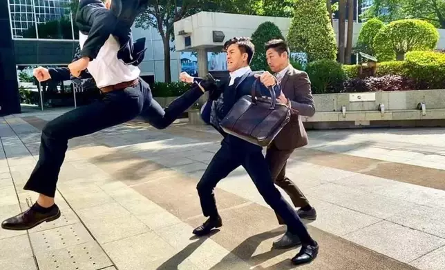 容天佑