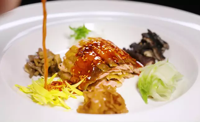 無論係菜式，定為兩師兄弟嘅為食表情包，都一樣咁好睇。