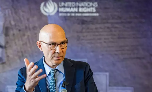 聯合國人權事務高級專員蒂爾克於2026年6月10日周三，在瑞士日內瓦威爾遜宮的聯合國人權事務高級專員辦事處（OHCHR）向傳媒發言。(Martial Trezzini/Keystone via 美聯社圖片) AP圖片