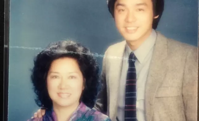 鍾鎮濤的母親黃慕貞老太太離世，享壽101歲。
