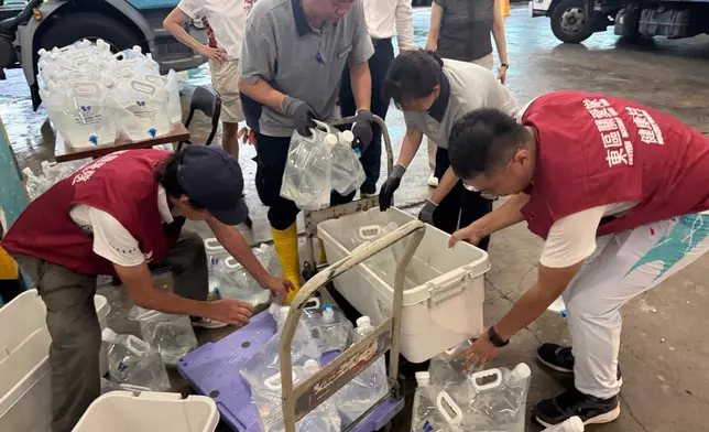 健康村二期爆水管緊急停水 東區關愛隊助650戶解困 