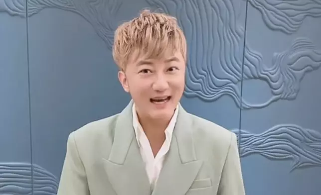 關喆