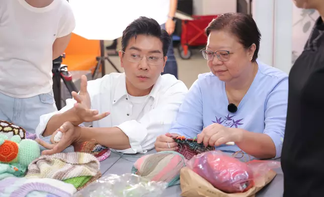 諾懿今次擔任幕後大腦，雖然並未在鏡頭前亮相，但鏡頭後他卻付出很大努力，還不時細心地講解拍攝內容及流程。
