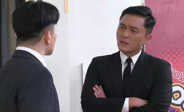 兩人各出招數追Ma姐。