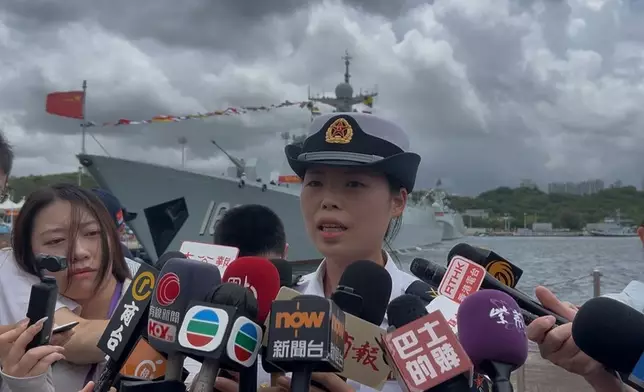 陳宇菲指此次是第一次來香港，最想去尖沙咀，「有很多商場和小吃，最想嘗試港式甜品。」巴士的報記者攝