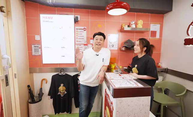 中環「菠蘿包漢堡小店」店主Karmen 。