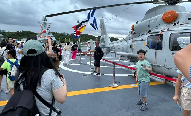 南寧艦編隊今日（7月5日）最後一日開放予公眾參觀。巴士的報記者攝