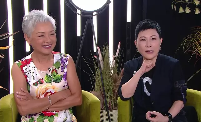 姊妹情深，喺節目大講特講。