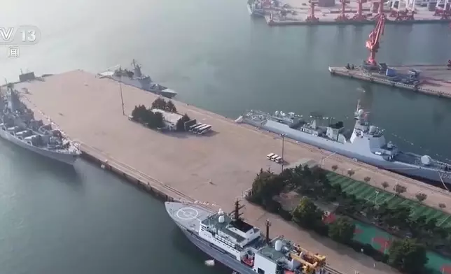 中俄「海上聯合-2026」演習7月13日早上在青島一個軍港閉幕。央視視頻截圖