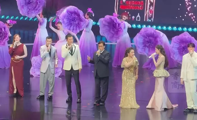 Janees早前獲邀參與慶祝香港回歸29周年官方文藝晚會。
