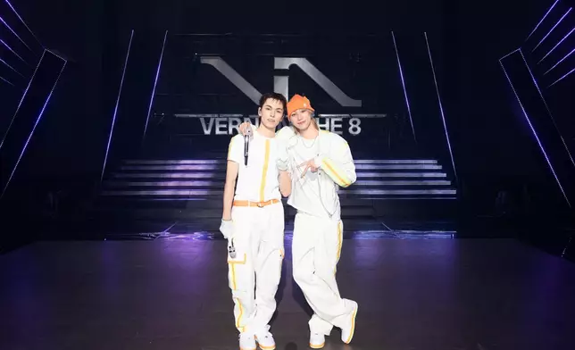 THE 8與VERNON組成的小分隊「V8」正展開活動。SEVENTEEN官方X圖片