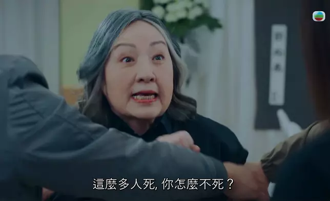 呢一幕網民睇到嘩嘩聲，個個都話緊湊得嚟睇得好爽。